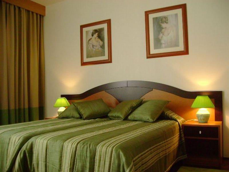 Vale Hotel