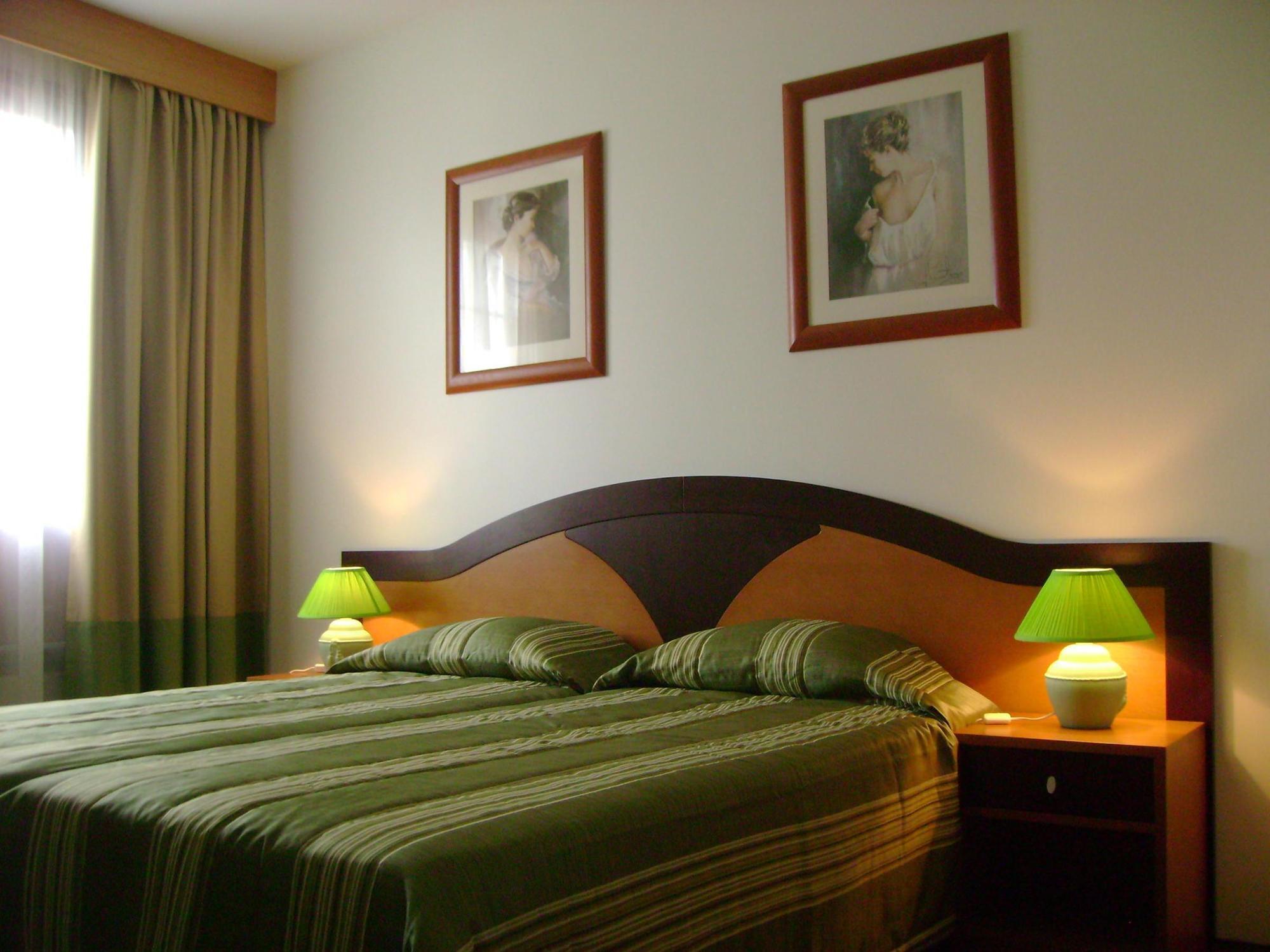 Vale 2* Furnas (Azores)